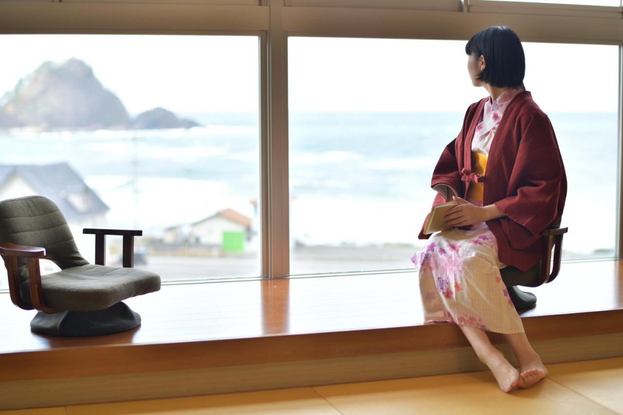 Hotel Sun Resort Shonai Tsuruoka Exterior photo